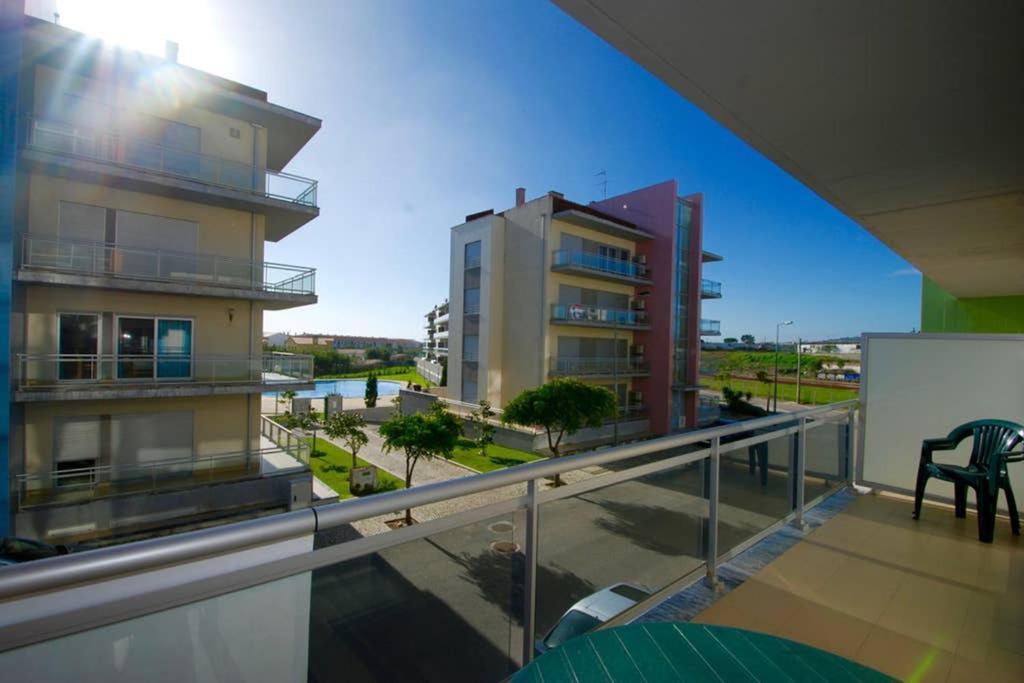 Parasol Appartment サン・マルティーニョ・ド・ポルト エクステリア 写真